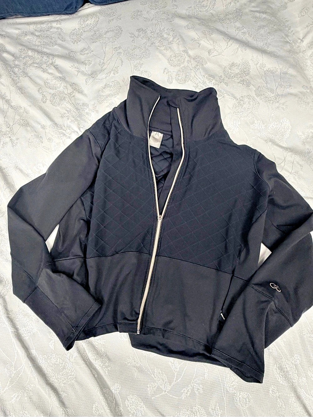 Calia by Carrie Underwood Quilted Zip Jacket in Black Large Like New